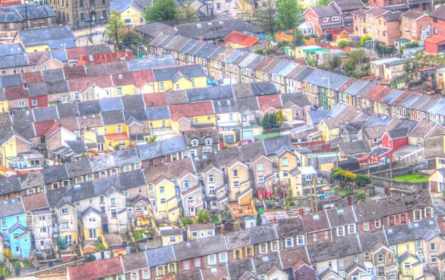 Middle Class Rhondda People Want Terraced Houses&nbsp;Demolished